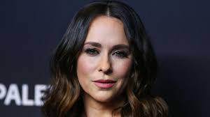 We update gallery with only if you have good quality pics of jennifer love hewitt, you can add them to forum. Jennifer Love Hewitt Wow So Hubsch Ist Der Hollywood Star Mit 42 Jahren
