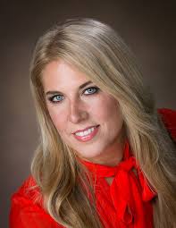 Lori Mchugh's Instagram, Twitter & Facebook