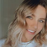 Alexandra Hamby's Instagram, Twitter & Facebook