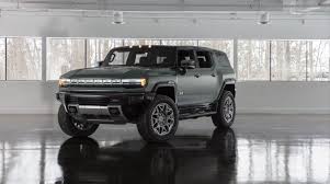 2022 hummer ev production version. 2024 Gmc Hummer Ev Suv Revealed As Future Bronco Mach E Rival