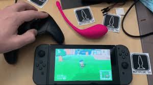 Check spelling or type a new query. Doble Diversion El Juguete Sexual Que Se Conecta A Un Famoso Videojuego Y Vibra Cuando Haces Un Hoyo Mdz Online