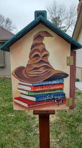 10 Amazing Harry Potter Themed Little Free Libraries Little Free Library Little Free Library Plans Little Free Libraries Free Library