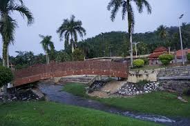 We did not find results for: Thirteen Persona Tempat Menarik Di Baling Dan Kulim Siri Pengembaraan South Eco Kedah Bersama Tourism Malaysia Gambar