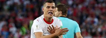 Born 10 october 1991) is a swiss professional footballer who plays as a winger for premier league club liverpool and the switzerland. Xhaka Shaqiri Lichtsteiner Werden Nicht Gesperrt