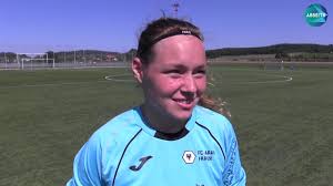 Schreibe uns in einem kommentar warum gerade du heute dabei sein möchtest. Fc Winterthur Vs Fc Aarau Frauen 1 Runde De Schweizer Cup Der Frauen Auf Gleicher Hohe E066 Youtube