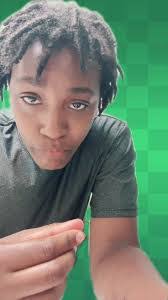 Jasmine Hatch's Instagram, Twitter & Facebook