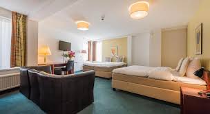 Certain units include a seating area for your convenience. Prominent Inn Hotel Noordwijk Niederlande Preise 2020 Agoda