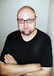 Steve Cavanagh's Instagram, Twitter & Facebook