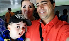 O chocante relato do menino obrigado a ameaçar Trump em vídeo do Estado  Islâmico