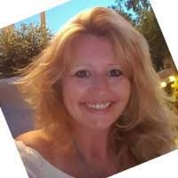 Amanda Shoff's Instagram, Twitter & Facebook