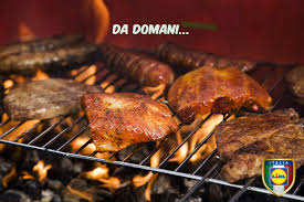 On a warm evening, enjoy your meal on the cozy outdoor patio. Lidl Italia Barbecue In Giardino Grigliate Con Gli Amici Tutto Questo Sta Per Arrivare Avete Gia Capito Quali Saranno Le Offerte Che Partono Domani Http Goo Gl 9n8xoi Facebook