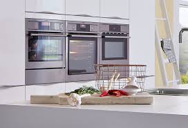Il effectue des installations de cuisines en suivant les normes standardisées et gère en. Cuisiniste Independant A Quimper Galery Cuisine