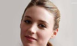 Mara Powers's Instagram, Twitter & Facebook