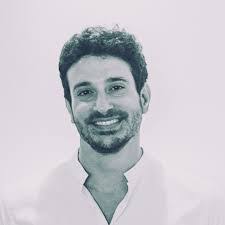 Francois Ross's Instagram, Twitter & Facebook