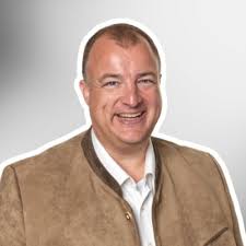 I have just completed the third year of my experience in a Dad role.