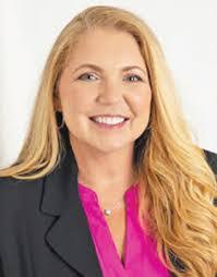 Lori Cotton's Instagram, Twitter & Facebook