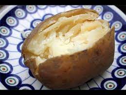 You don't have to cut through the potatoes. How To Make A Baked Potato In The Microwave Super Easy Youtube