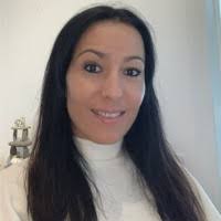 100+ Profile mit dem Suchbegriff „Imelda“