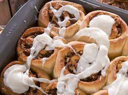 Gooey Cinnamon Buns With Thick Cream Cheese Icing Recipe Food Network Recipes Cinnamon Buns Recipes