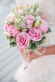 Low smelling flowers for wedding bouquets. 10 Popular Wedding Flowers Mywedding