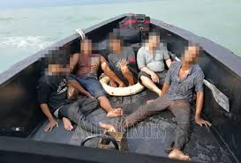 Memeriksa dan menandatangani dokumen sebagai bukti keasliannya. 2020 Page 142 Air Times News Network