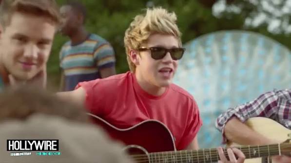 One Direction - Live While We're Young (Official Music Video)