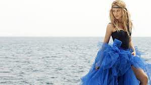Posted by celebfan at 4:22 am feb 26th. Hd Wallpaper Shakira Blue Dress Singer Colombia Beautiful Wallpaper Flare