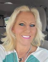 Quilt of Valor presented to Elon Thomas