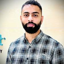 Keyur Sharma's Instagram, Twitter & Facebook