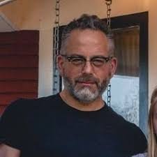 Laura Bix (@bixlaura)