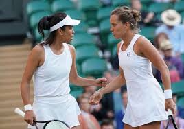 Jun 03, 2021 · 不過第二盤詹詠然／詹皓晴表現逐步回穩，在第9局破發後，第10局趁勝追擊保發以6：4將戰局扳平，而決勝盤詹家姊妹更是一路壓著對手打，在第1、3. æ¾³ç¶² é ­è™Ÿç¨®å­è¬æ·'è–‡çµ„åˆæ™‰ç´šæ¬¡è¼ªè©¹å®¶å§Šå¦¹æ„å¤–å‡ºå±€ é‹å‹• Nownewsä»Šæ—¥æ–°èž