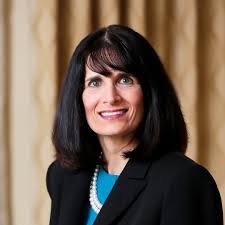 Eileen Simon's Instagram, Twitter & Facebook