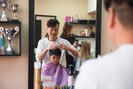 Lifebogger begin from his boyhood days, to when he became famous. Son Heung Min How Little Seoul Fell In Love With Its Favorite Son Cnn Com