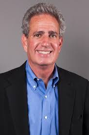 Larry Stern's Instagram, Twitter & Facebook