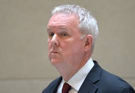 Councilmember Tommy Wells Attends Press Conference Foto de stock de  contenido editorial