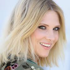 Lucy Walsh's Instagram, Twitter & Facebook