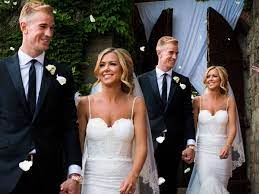 Joe hart was loaned from manchester city to torino back in 2016, before the club loaned him to west ham united last year. Joe Hart S Wife Kimberly Crew Makes A Stunning Bride In Ivory Lace Mermaid Gown Mirror Online