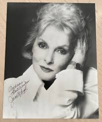 Se produkter som liknar Jane Leigh. Signerat foto. 20.. på Tradera  (696131890)