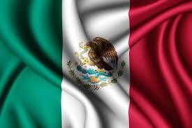 Флаг мексики — флаг мексиканских соединённых штатов мексика утверждён 16 сентября 1968 пропорция 4:7 автор флага франсиско эппенс эльгера флаг мексики (исп. Premium Photo Mexico Flag Between Traveler S Accessories On Old Vintage Map Overhead Shot