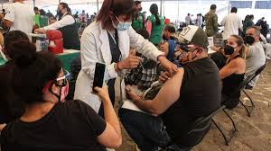 Las autoridades también anunciaron que aplicarán segundas dosis a 419 mil 099 adultos de 50 a 59 años residentes en cinco alcaldías. Zhxyralbryjtcm