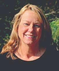 Deborah Colbert's Instagram, Twitter & Facebook