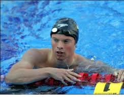 In 2016 he competed at the 2016 summer olympics in the men's 200 metre butterfly event and the men's 4 x 200 metre freestyle relay event. Louis Croenen Zwemt Persoonlijk Record Turnhout Het Nieuwsblad Mobile