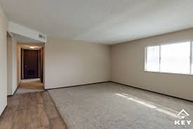 3 bedroom / 2 bath is asking 16% more than the average 3 bedroom apartment in wichita. Aragon Apartments Wichita Ks Apartments Com