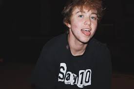 Miles Mckenna On Instagram Have You Seen My Latest Video Link In My Bio Also Thatemokidalex Is Gonna Dye My Hair T Miles Mckenna Dye My Hair Hair Today