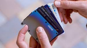 In fact, when the reserve made its debut in 2016, it was so popular that the card issuer temporarily. 5 Best Slim Wallet On Amazon Top Credit Card Holder Youtube