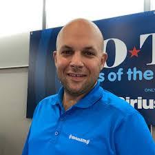 Dan Hennig's Instagram, Twitter & Facebook