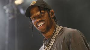 Así es la cadena de 450.000$ con la que Travis celebra su 'Astroworld'