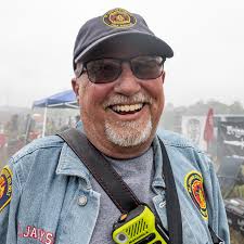 Please help us in congratulating our President Michael McGuigan and his new  wife Annalisa