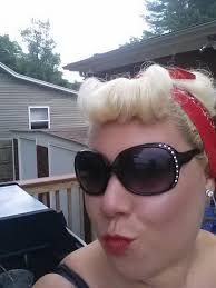 Andria Nelson (@vegaschic007)