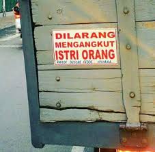 24 Tulisan Lucu Di Bak Truk Ini Dijamin Bikin Kamu Senyum Sendiri Lucu Kata Kata Mutiara Tulisan